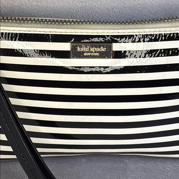 Kate Spade Black and White Striped Wristlet - Picture 2 of 10